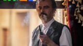 جدایی جنجالی علی مصفا از «بامداد خمار»؛ آیا نقش کلیدی سریال تغییر می‌کند؟