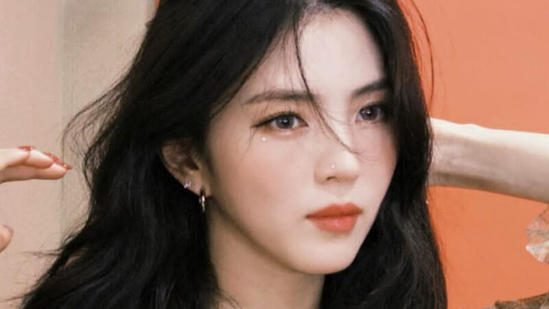 هان سوهی با استایل‌های زمستانی در «ووگ» هنگ‌کنگ غوغا به پا کرد!