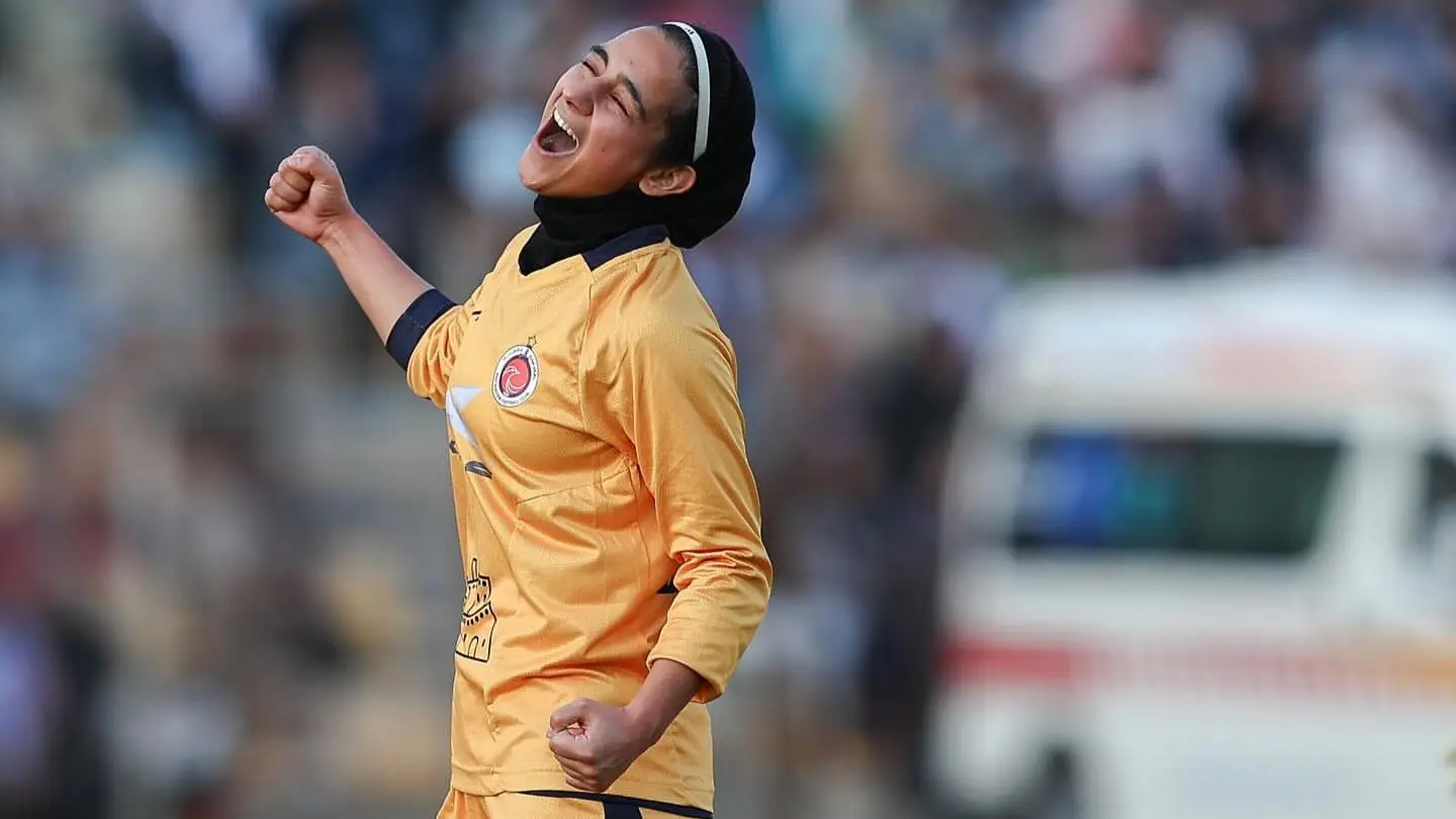 ملوان اسیر کامبک دیوانه‌وار گل‌گهرِ 10 نفره| خاتون و یک آتش‌بازی بی‌پایان!