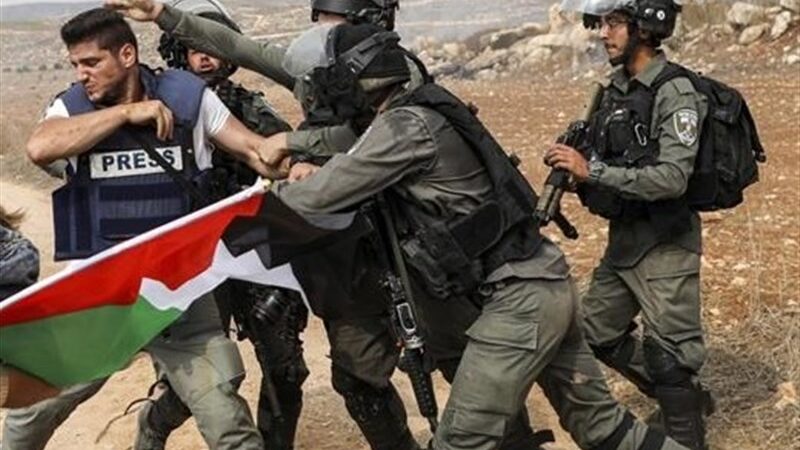 بازداشت 42 خبرنگار فلسطینی در سال 2025