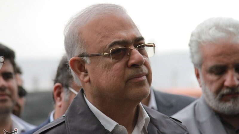 سلامت مردم با هم‌افزایی گروه‌های جهادی تقویت می‌شود