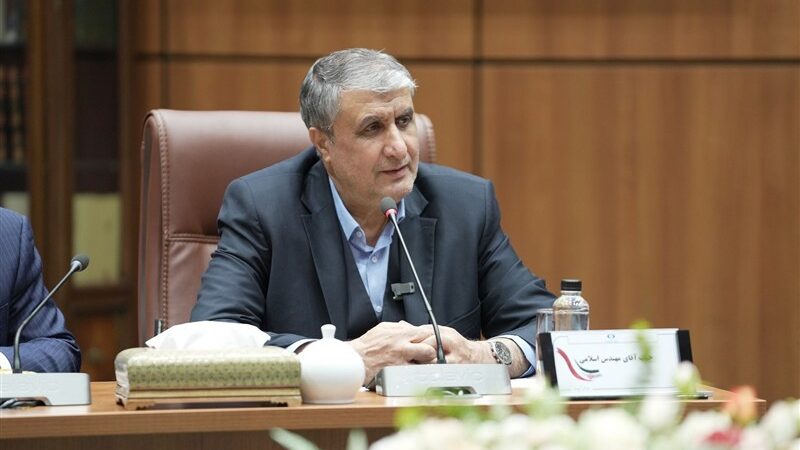 افتتاح بزرگ‌ترین مرکز پلاسمادرمانی در اصفهان