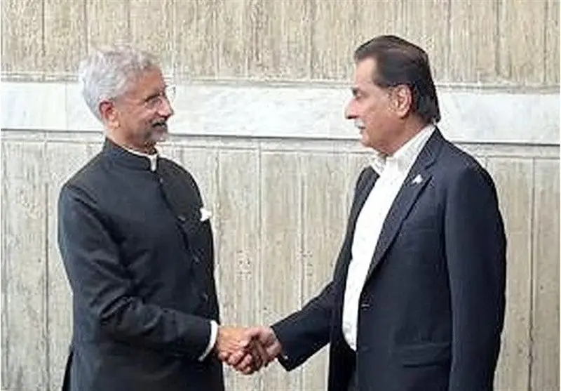 دیدار مقامات ارشد پاکستان و هند در حاشیه نشست داکا