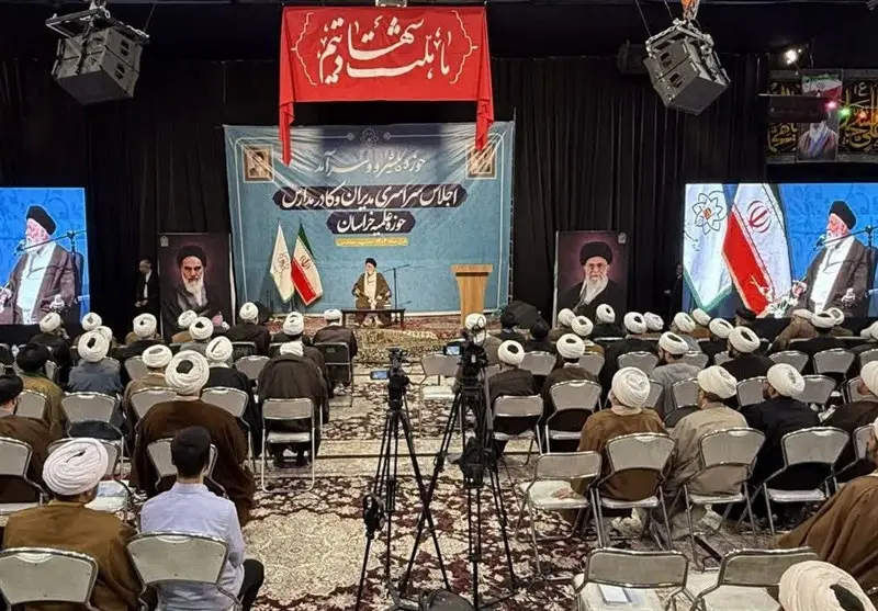 ‌آیت‌الله علم‌الهدی: دشمن می‌خواهد از درون روحانیت نفوذ کند