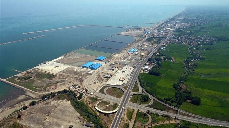 تشکیل کارگروه مشترک محیط‌زیست و نفت برای حفاظت از دریا و سواحل