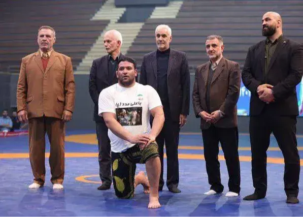 قهر‌ اسبقیان به خاطر‌ پزشکیان بود!