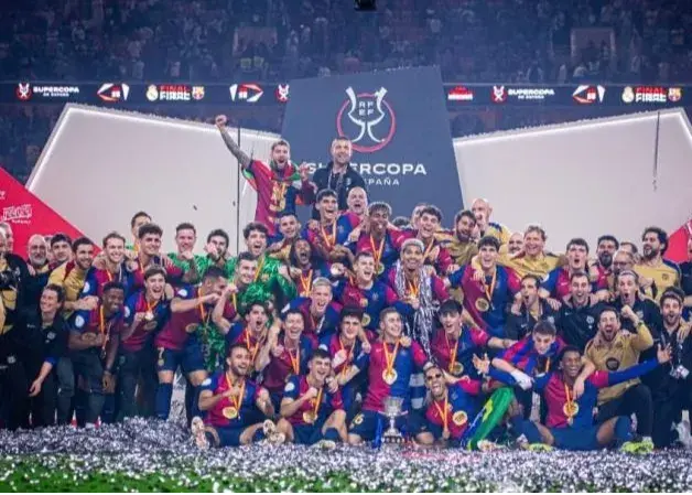 پرواز هیجان‌انگیز بارسلونا به جده؛ آیا اولین جام فصل به دست می‌آید؟