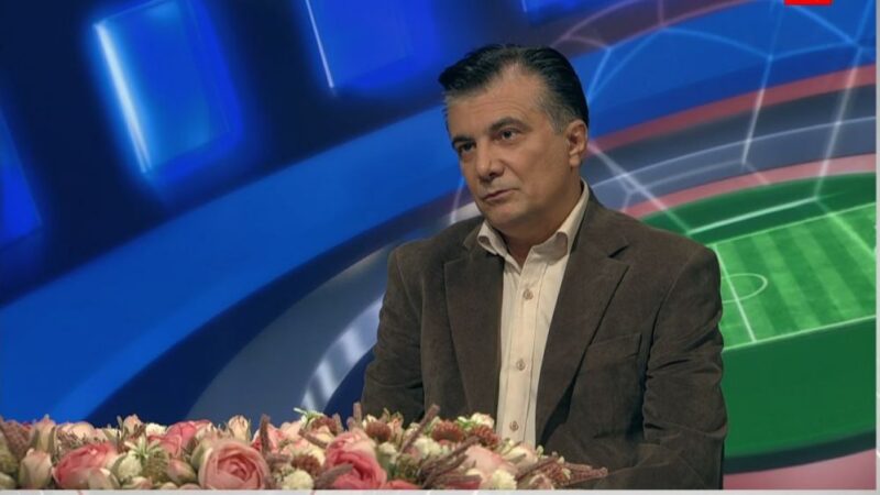 رفعتی: در این سالها ورزشگاه های کشور به روزرسانی نشدند