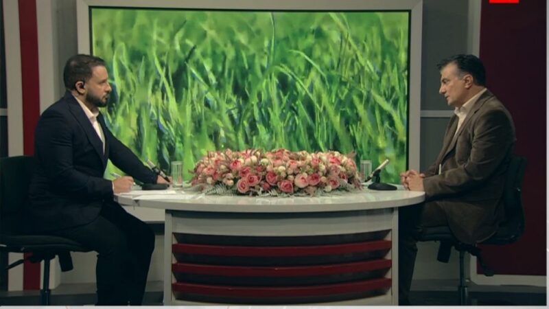 رفعتی: نور اکثر ورزشگاه تبدیل به LED شده است