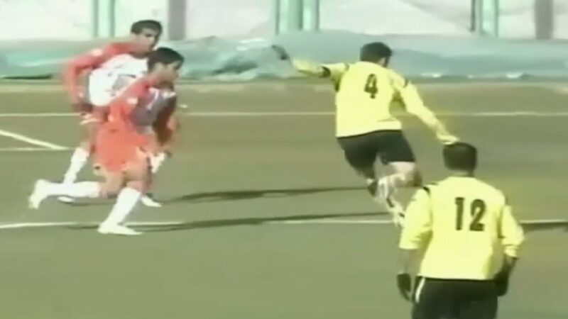 نمایش جذاب محرم نویدکیا در لباس سپاهان؛ گل دیدنی مقابل سایپا همه را شگفت‌زده کرد!