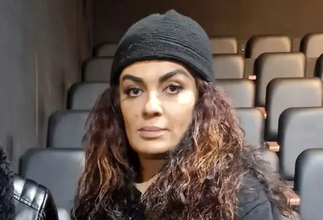 قاب تاریخ | «سارا خوئینی‌ها» در 17 سالگی در پشت‌صحنه سریال «امام علی (ع)»