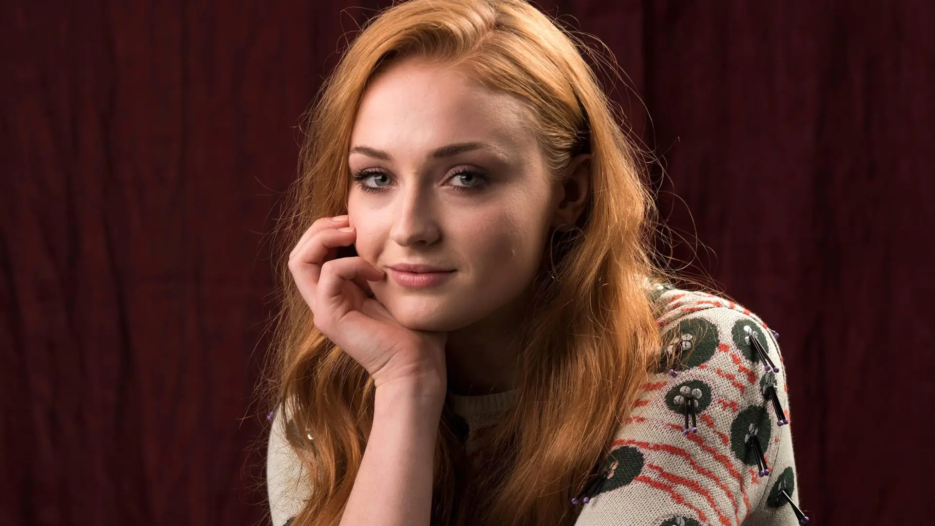 سوفی ترنر آماده ماجراجویی در نقش لارا کرافت شخصیت محبوب بازی Tomb Raider