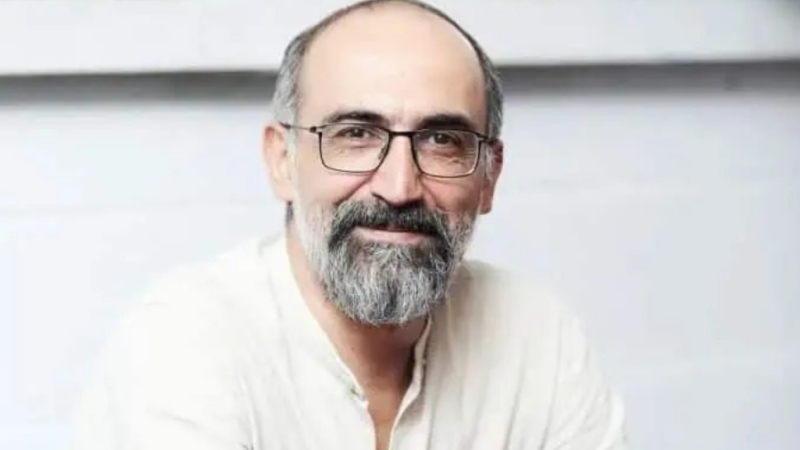 عکس | رونمایی از الهام محمودی همسر هادی حجازی فر در یک جمع جذاب