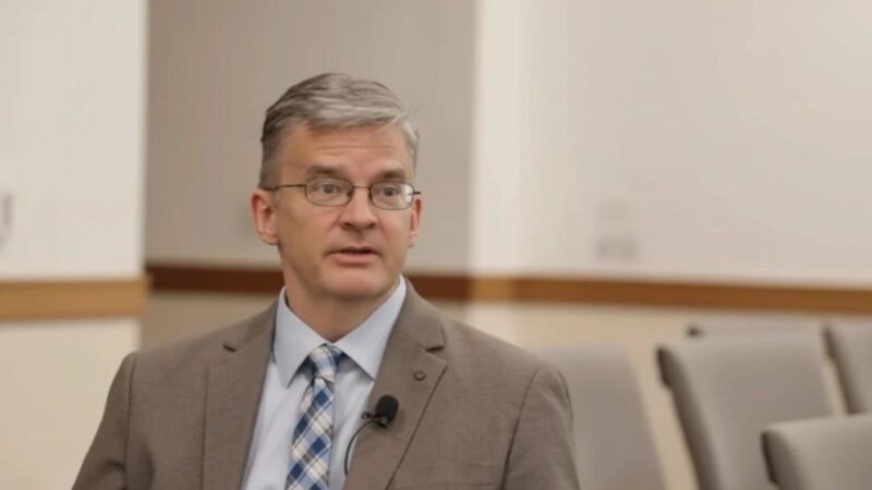 ترامپ برای فرار از «پرونده جنسی» نیاز به بحران خارجی دارد