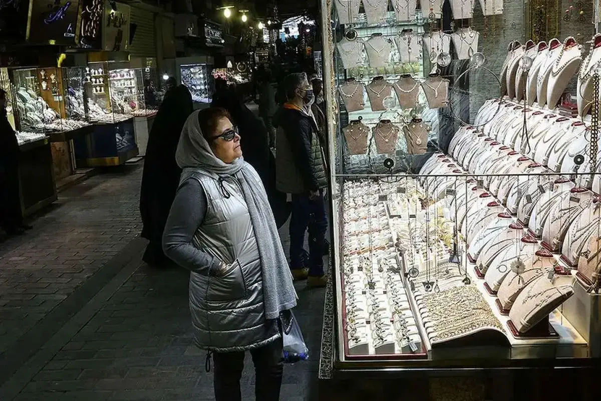 حساب‌های بانکی طلافروشان همچنان مسدود است