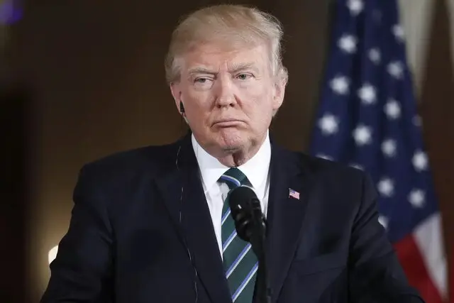 حمایت ترامپ از ناآرامی‌ها در ایران: میهن‌پرستان ایرانی در خیابان بمانند؛ کمک در راه است