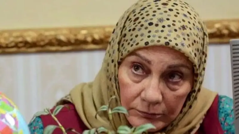 عکس| سفر زمان؛ «مهتاج نجومی» 23 ساله در دومین فیلمش قبل از انقلاب؛ سال 51