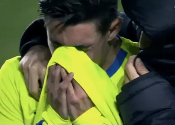 فروپاشی روانی مهاجم اسپانیایی پس از تعویض (عکس)