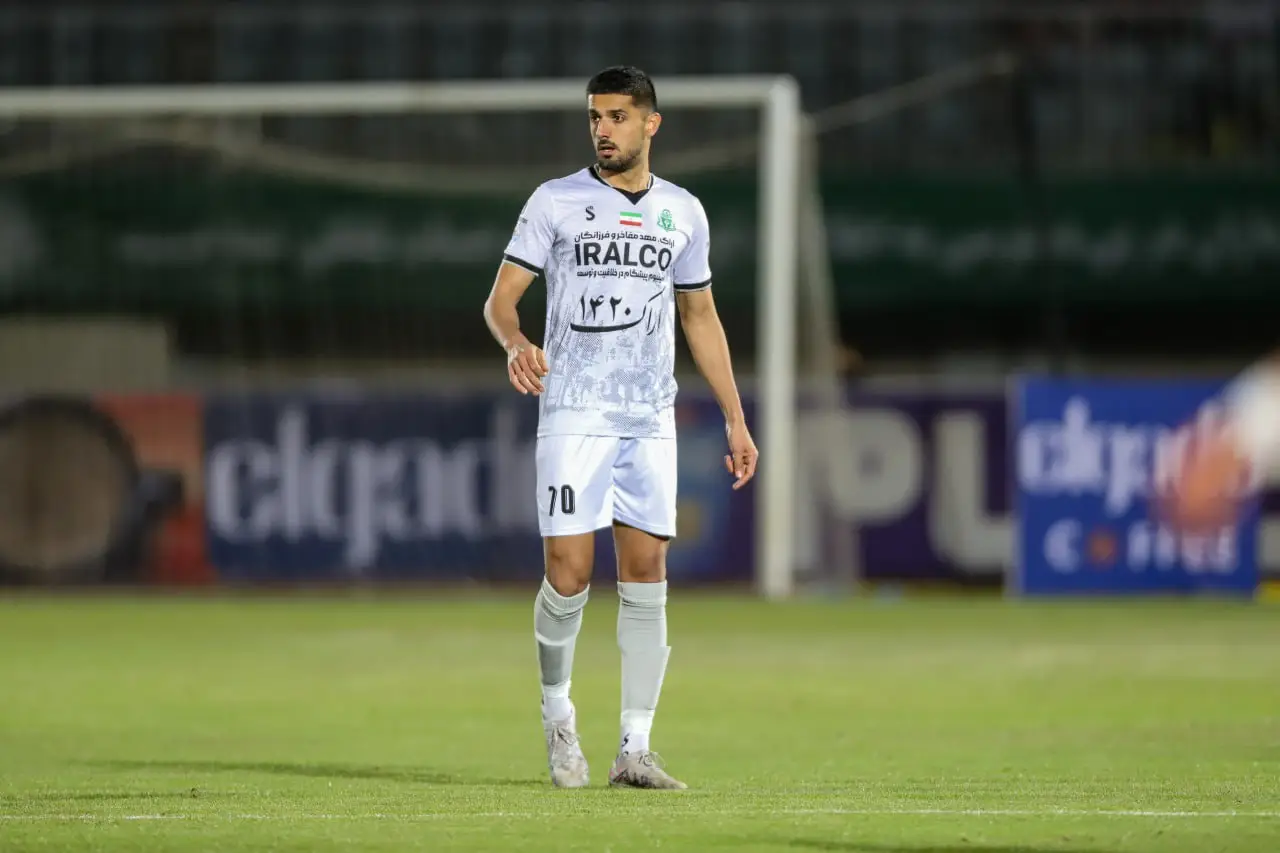 میلاد بدرقه در آستانه جدایی از آلومینیوم اراک؛ مقصد بعدی کدام تیم است؟