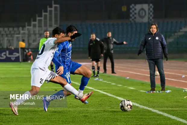 ساپینتو باید تغییر سبک دهد/ استقلال هر طور شده باید سپاهان را ببرد