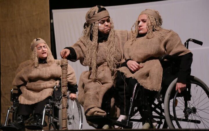 ۶ اجرای صحنه‌ای و خیابانی در دومین روز جشنواره تئاتر معلولان در سنندج