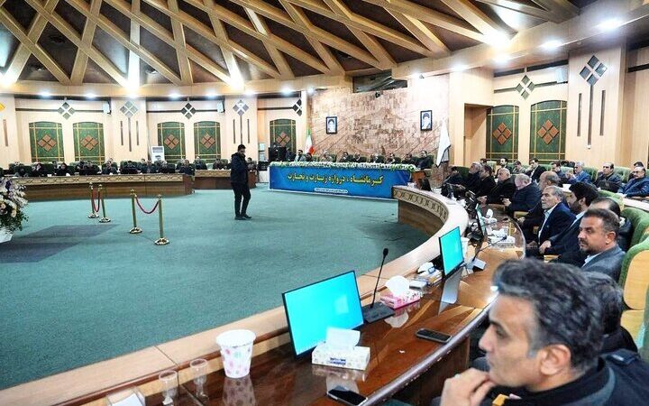 بازار کرمانشاه با همکاری فعال اصناف در آرامش قرار دارد