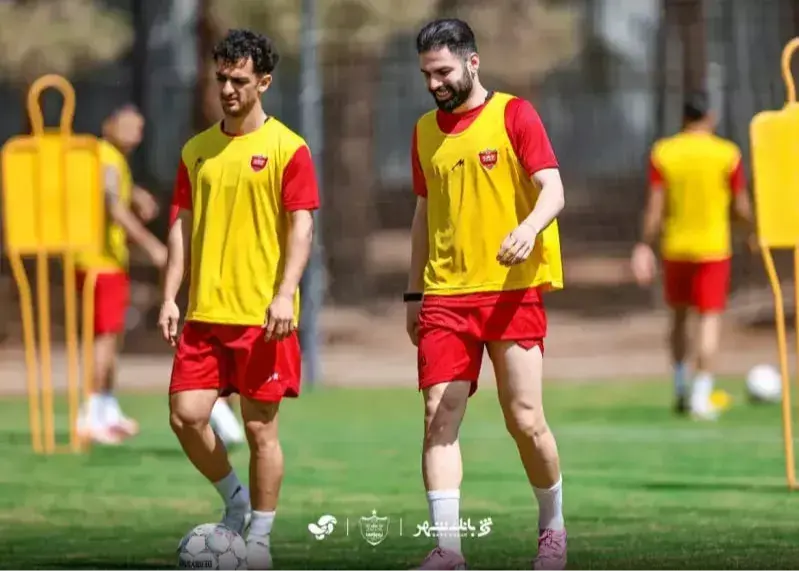 دو ستاره جوان پرسپولیس از اردوی قطر حذف شدند؛ آینده‌شان در هاله‌ای از ابهام!