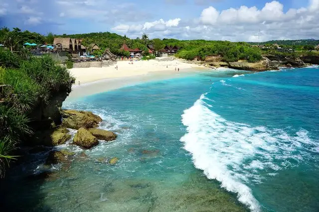 بالی، معروف به جزیره خدایان