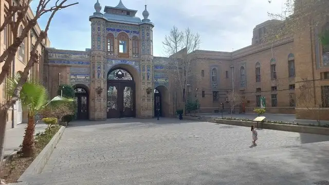 تهرانگردی حوالی خیابانی که شما را به دل تاریخ میبرد!