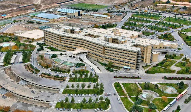 فرمانده قرارگاه محرومیت‌زدایی ارتش:۵۰۰ پروژه محرومیت‌زدایی توسط ارتش در حال اجراست