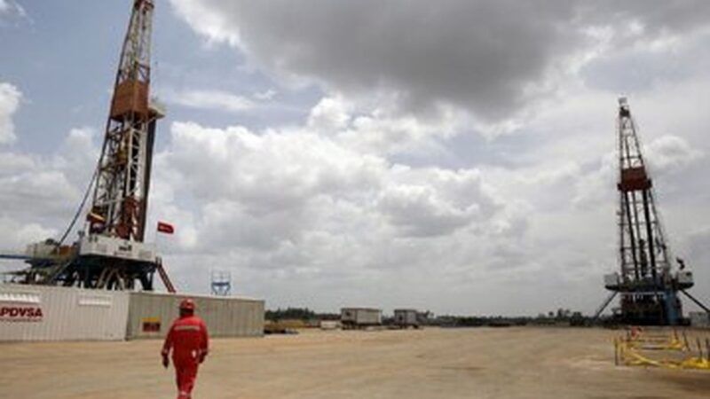 رویترز: صادرات نفت ونزوئلا متوقف شد