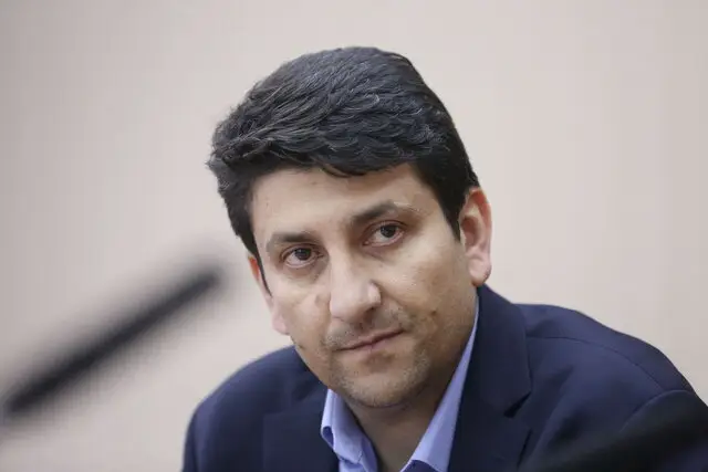 وزیر ارتباطات وارد گیلان شد