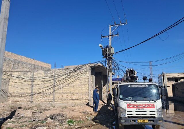 جمع‌آوری ۲۸۰ انشعاب غیرمجاز برق در چنیبه سیدموسی اهواز