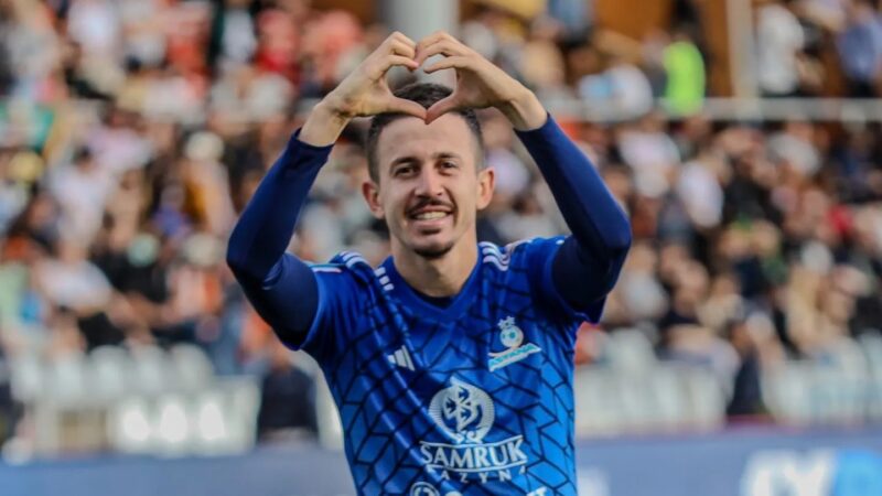 سپاهان در آستانه جذب هموطن آسانی؛ آیا گریپشی به لیست محرم اضافه می‌شود؟