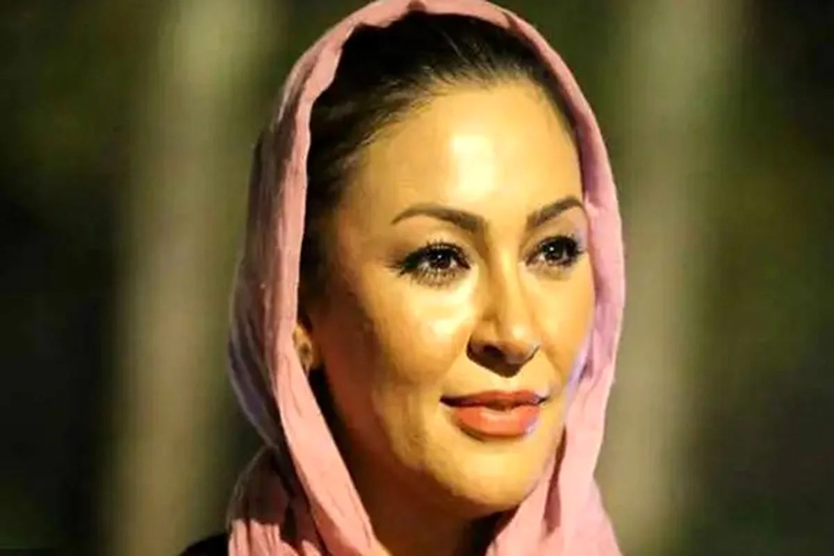 زیبا بروفه ۵۰ ساله در پشت‌صحنه سریال نوروزی؛ خانم بازیگر جذابتر از همیشه بازگشت
