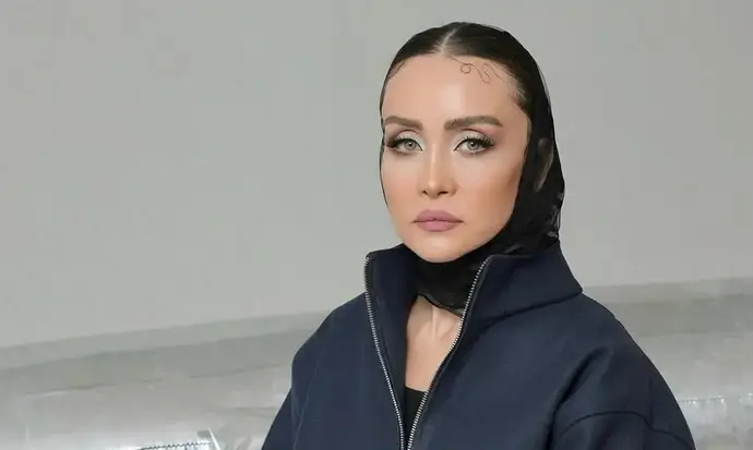 جادوی تیپ اروپایی حدیث فولادوند با کلاه فرانسوی که همه را حیرت‌زده کرد!