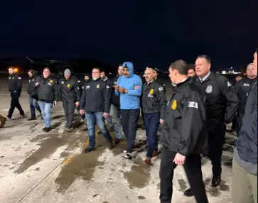 رقص‌های مکرر مادورو سبب بازداشت او شد!