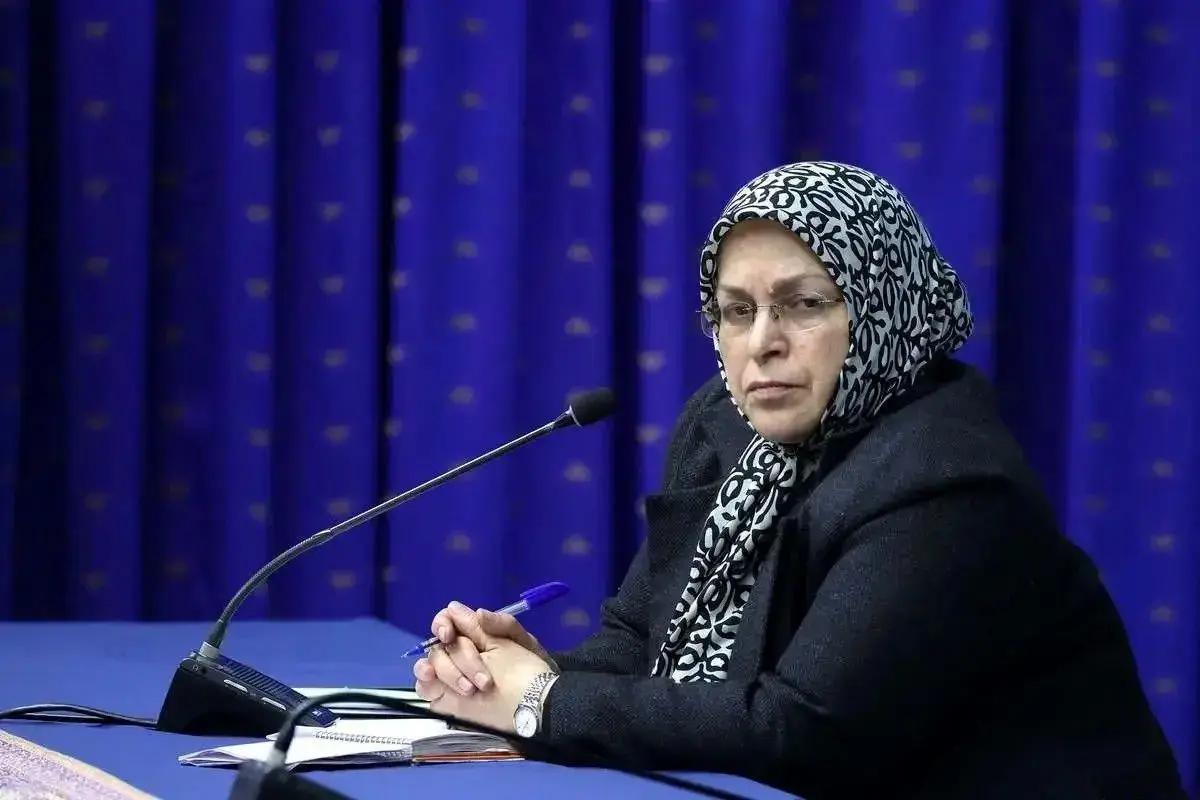 آذر خانم این حرف‌ها را ۲۰ سال پیش هم زده بودید!