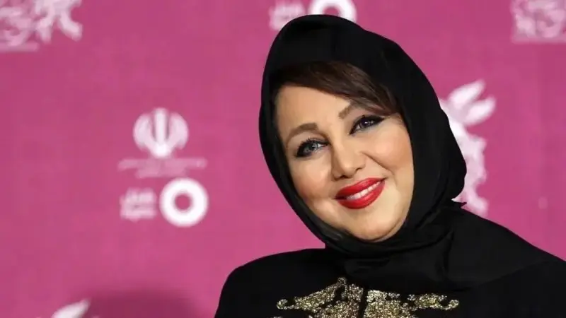 فیلم.  انگشتر خاص و ویژه بهنوش بختیاری با الهام از شعر معروف مولانا که تاکید می کنه طلا نیست! / دنیا همه هیچ و اهل دنیا همه هیچ