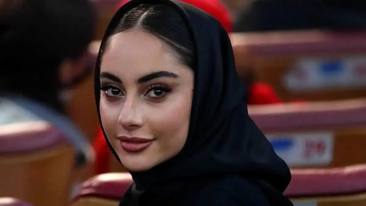 عکس جدید از ترلان پروانه در کنار گلاره عباسی/ یکی لباس مجلسی و با تورهای عروس و یکی با استایل راحتی