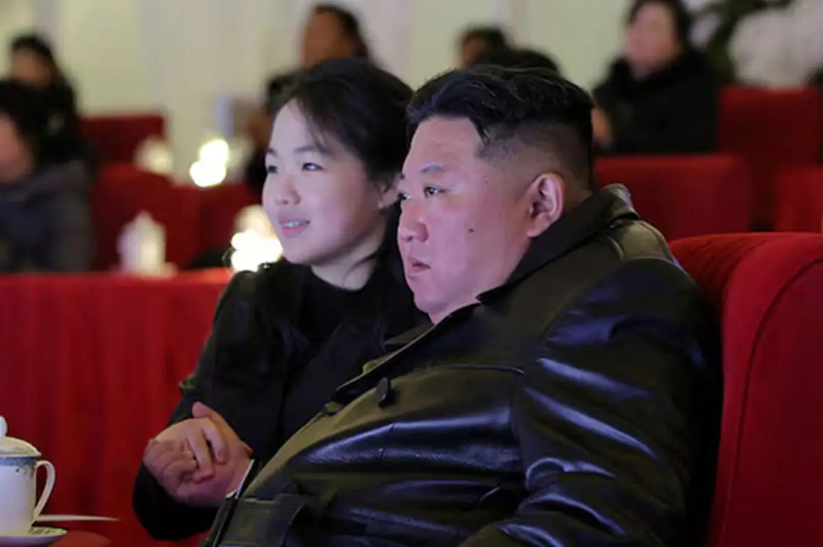 رهبر کره شمالی و دخترش در جشن سال نو ۲۰۲۶ - وب‌گردی