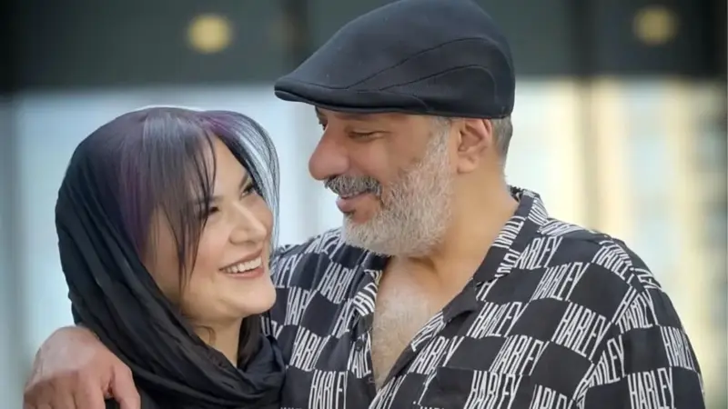 چیدمان منزل لوکس ریما رامین فر «هُمای پایتخت» و همسرش امیر جعفری/ از حیاط سرسبز و مبلمان کلاسیک تا کتابخانه پر از کتاب