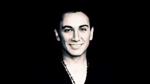 نسخه هوش مصنوعی آهنگ «عشق اول» شادمهر عقیلی؛ تجربه‌ای شنیدنی و متفاوت!