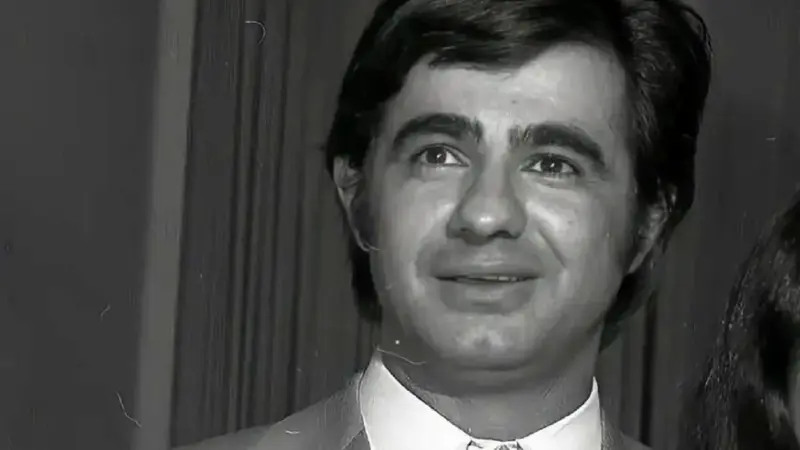 عکس| سفر در زمان؛ چهره «عارف عارف کیا» بعد 50 سال در 85 سالگی و در آمریکا