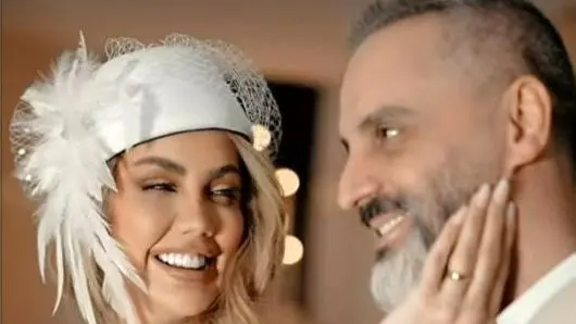 علیرام نورایی اعتراف کرد: با دیدن همسرم ناگهان عاشق شدم و مسیر زندگی‌ام تغییر کرد!