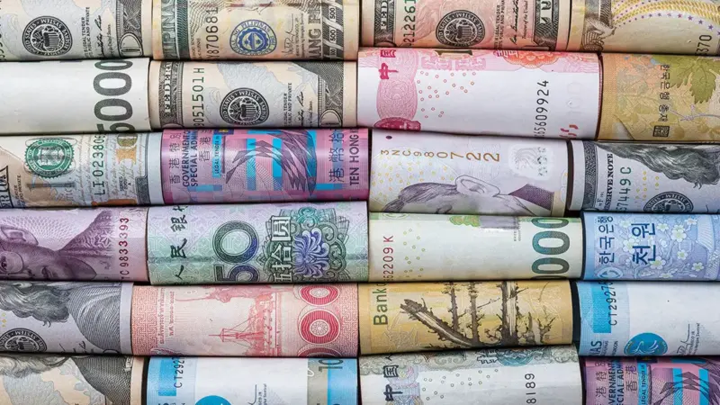 آخرین قیمت دلار امروز چهارشنبه 1 بهمن 1404