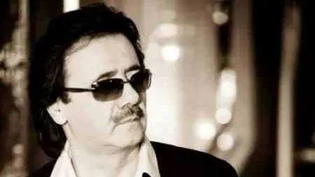 دانلود آهنگ معین/ آهنگ عاشقانه یادگاری