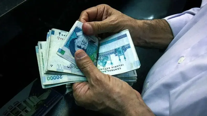 حقوق کارمندان در سال ۱۴۰۵ چقدر بالا می‌رود؟