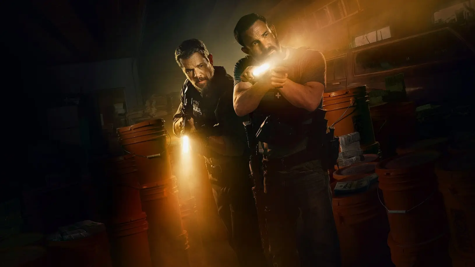 نقد فیلم The Rip | بازی اعتماد با لقمه چرب و نرم