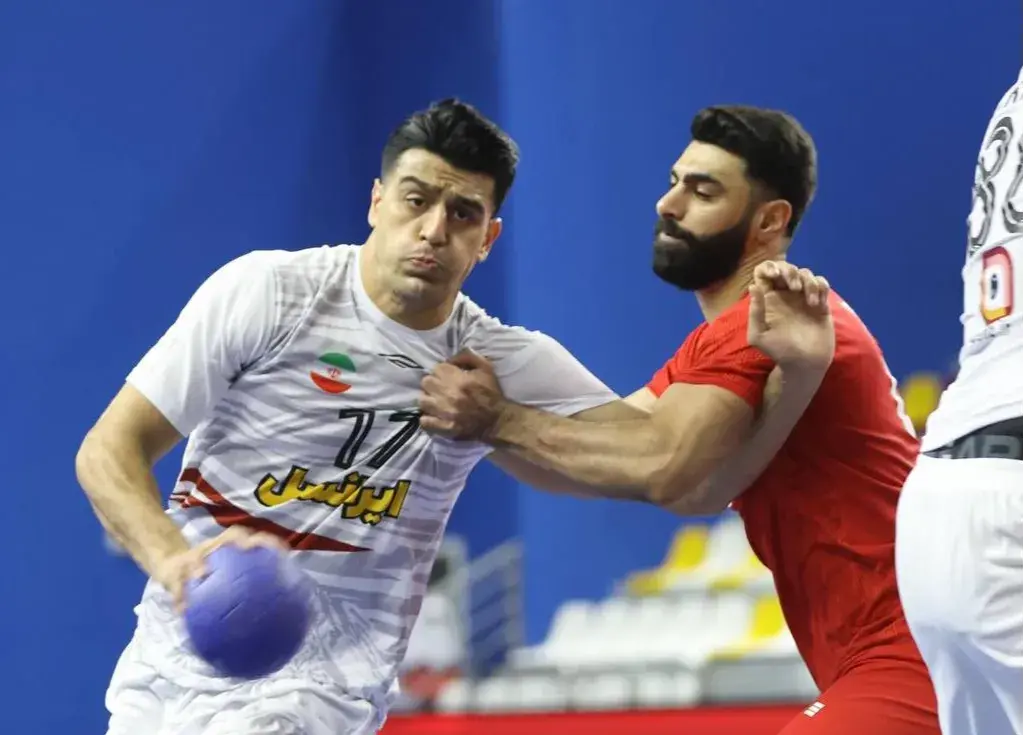 دورخیز هندبال برای عبور از قرعه مرگ!